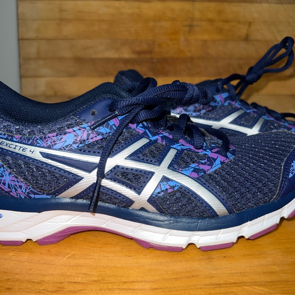 ASICS Women's Gel-Excite 4 Running Shoe